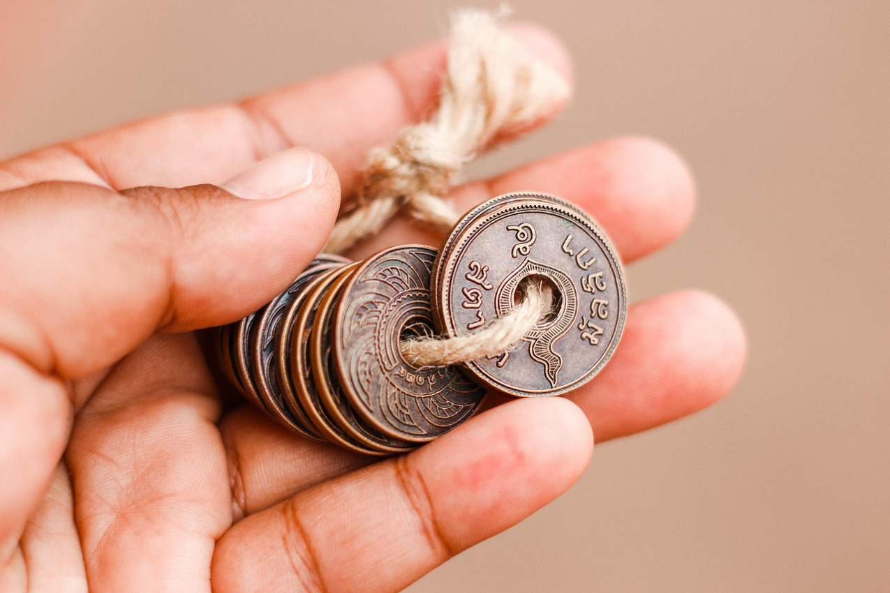 sumerian gold artifact